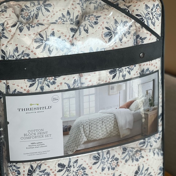 Threshold Bedding King Cotton Block Print Comforter Set White Navy